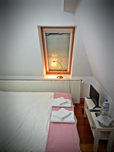 London Room - 10 square meters